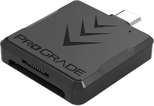 ProGrade Digital SDXC and microSDXC Card Reader